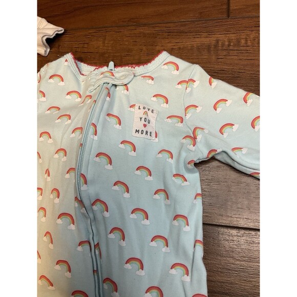 Carters Lot Of 2 Baby Girl Sleepers 3 Months Zipper Footed Rainbow Butterfly - Picture 4 of 9